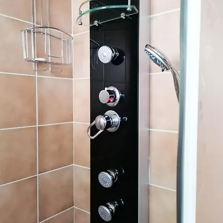 Casa vacanze D'hillaire 2/4 Personnes à Saint Jean Du Bleymard