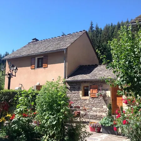 D'hillaire 2/4 Personnes à Saint Jean Du Bleymard