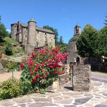 D'hillaire 2/4 Personnes à Saint Jean Du Bleymard Le Bleymard