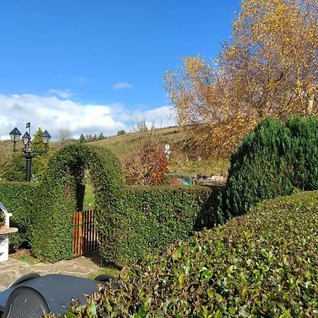 Casa vacanze D'hillaire 2/4 Personnes à Saint Jean Du Bleymard