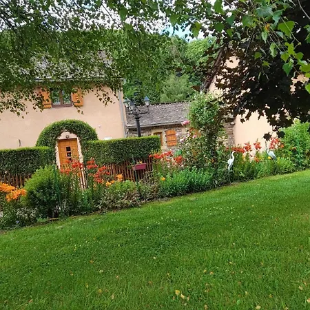 D'hillaire 2/4 Personnes à Saint Jean Du Bleymard *